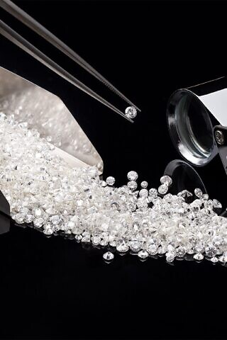 Edelsteinfassen - 100 Carat Brillanten